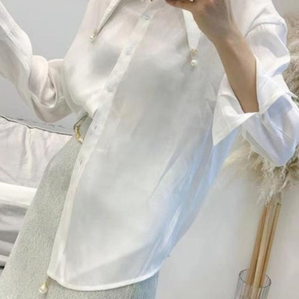 BUTTON DOWN SOLID SILKY BLOUSE W/PEARL AND HEART C